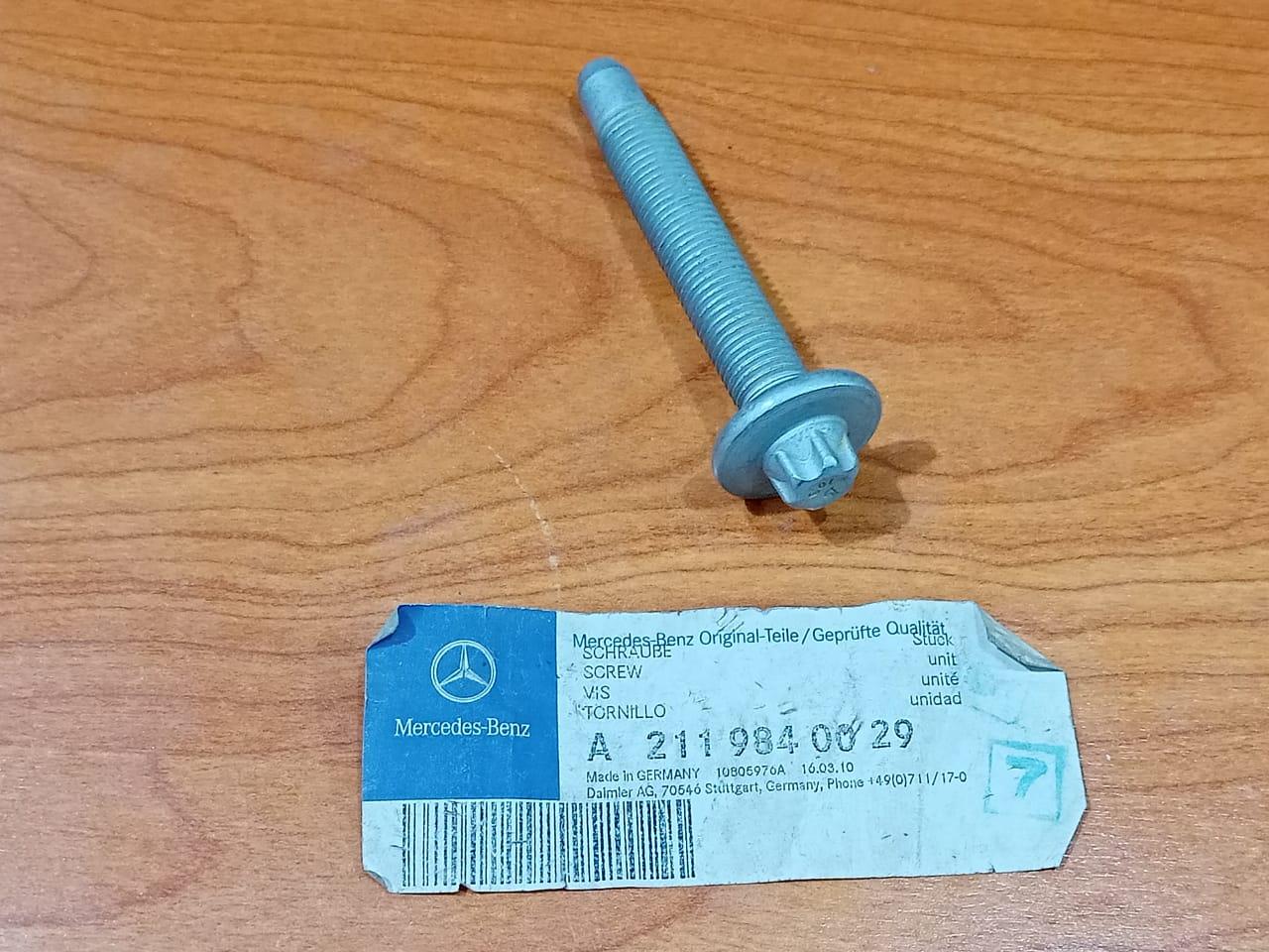 MERCEDES BENZ A2119840029 W211 SCREW