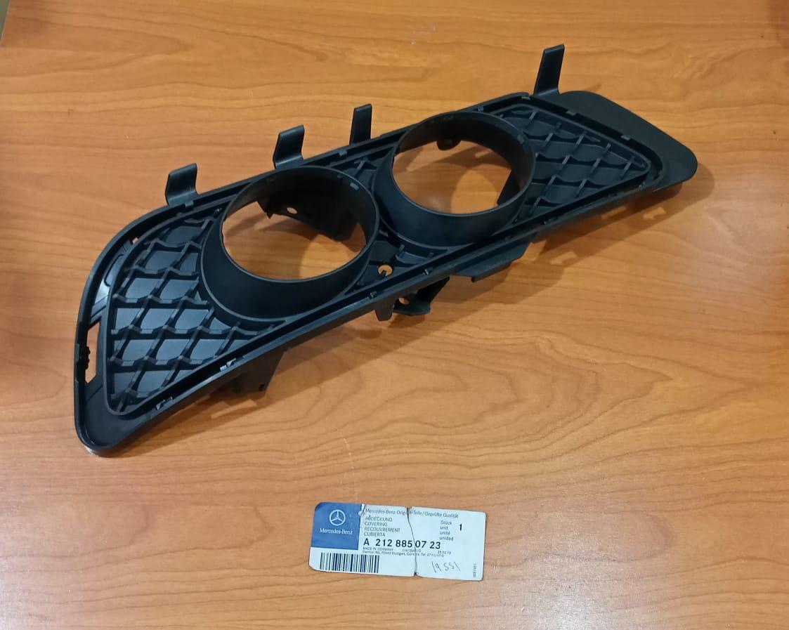 MERCEDES-BENZ W212 Right Fog Light Grille A2128850723