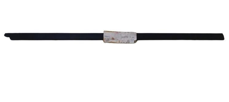 NEW OEM MERCEDES-BENZ S W220 REAR LEFT DOOR BOTTOM LEDGE A2206900962 GENUINE