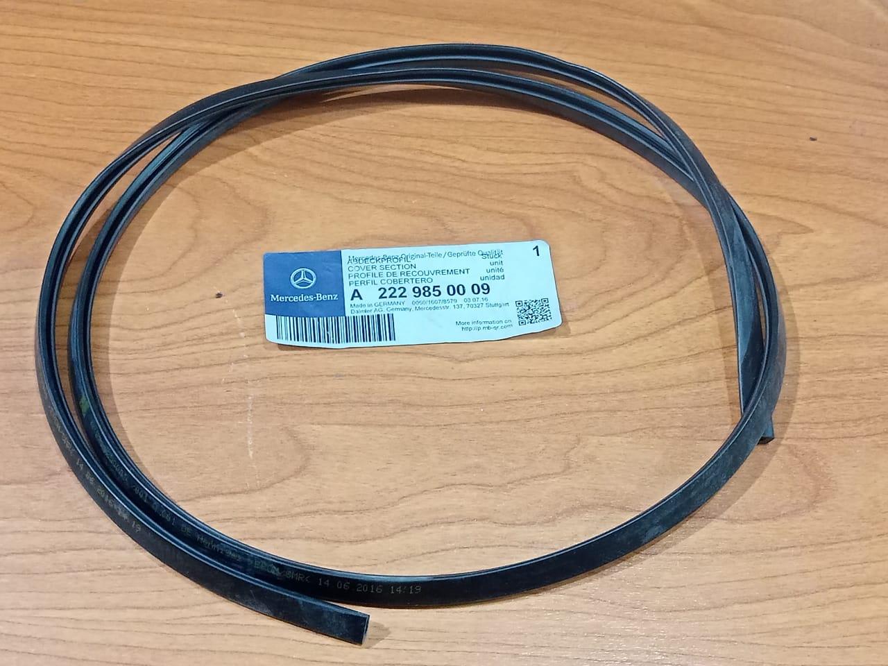 MERCEDES W222 Rear Windscreen Bottom Cover A2229850009