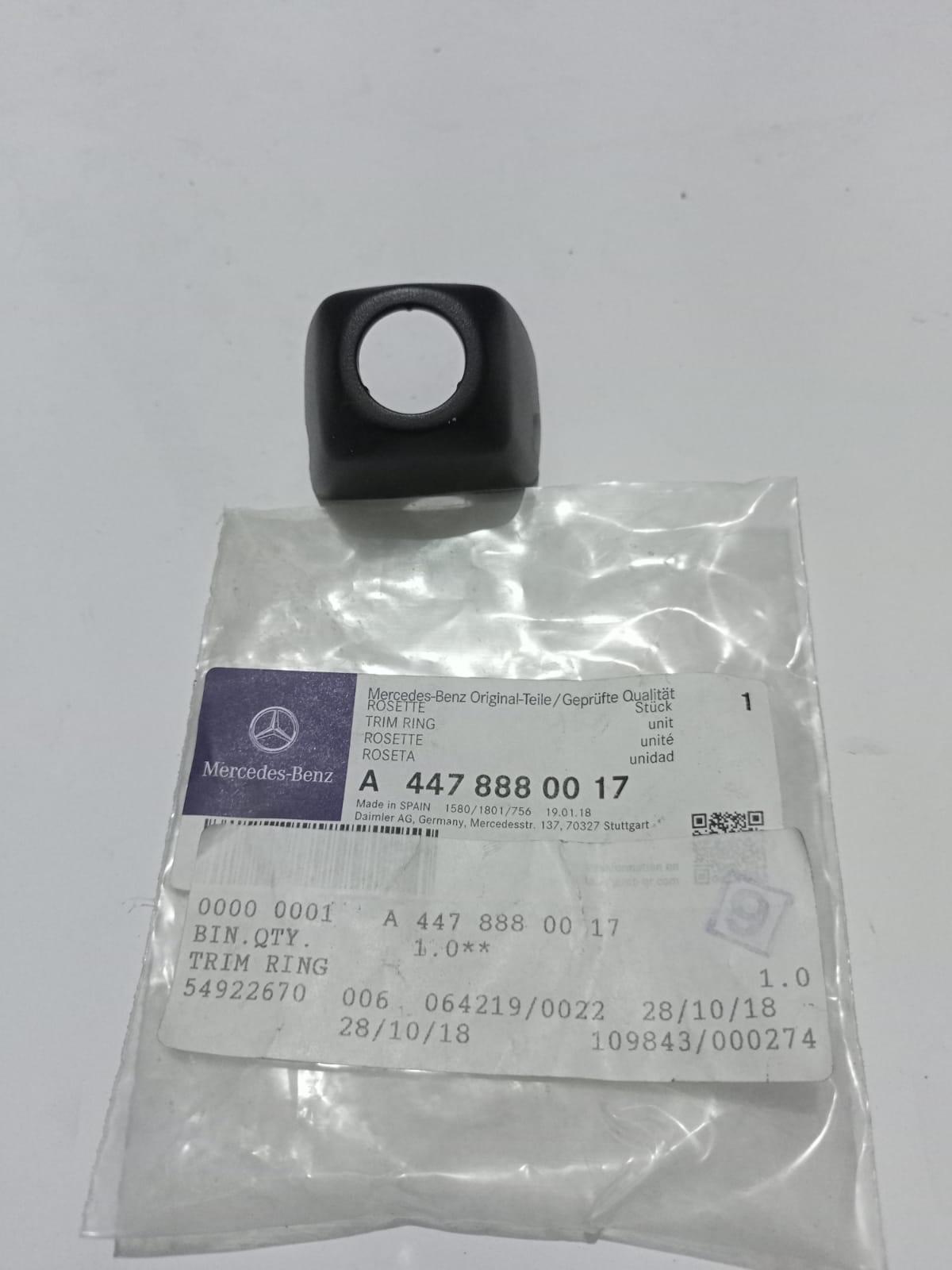 Mercedes-Benz W447 Trim Ring