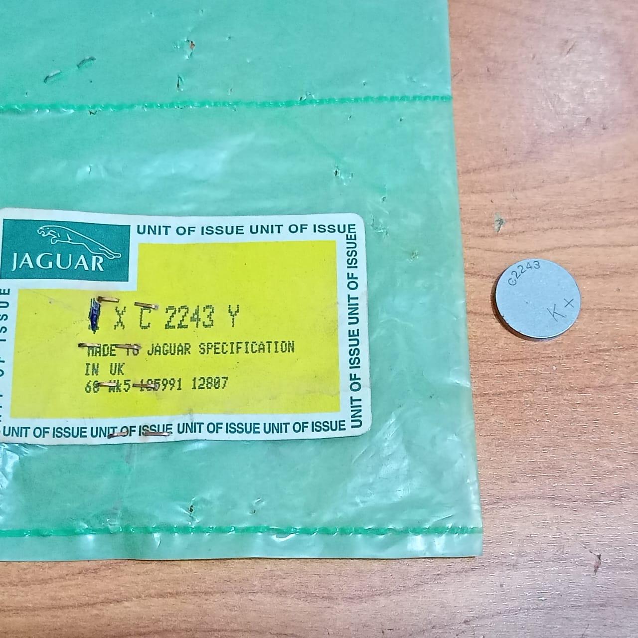 JAGUAR C2243Y Engine Valve Tappet Adjustment Shim .107 XJ6 E-Type Daimler OEM