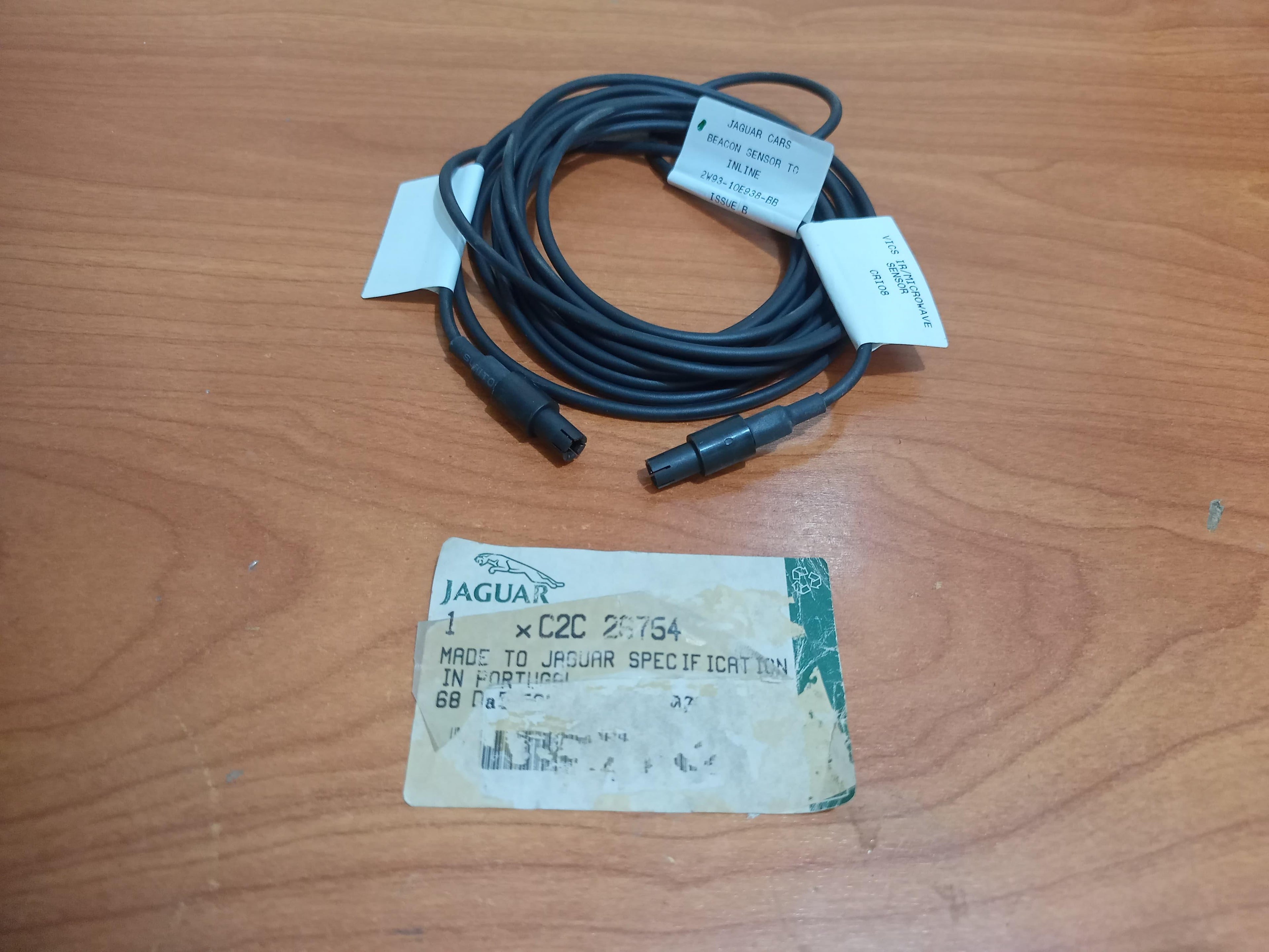 JAGUAR C2C35669 XJ X350 2003-2009 Audio System Roof Aerial Coaxial Cable Wire