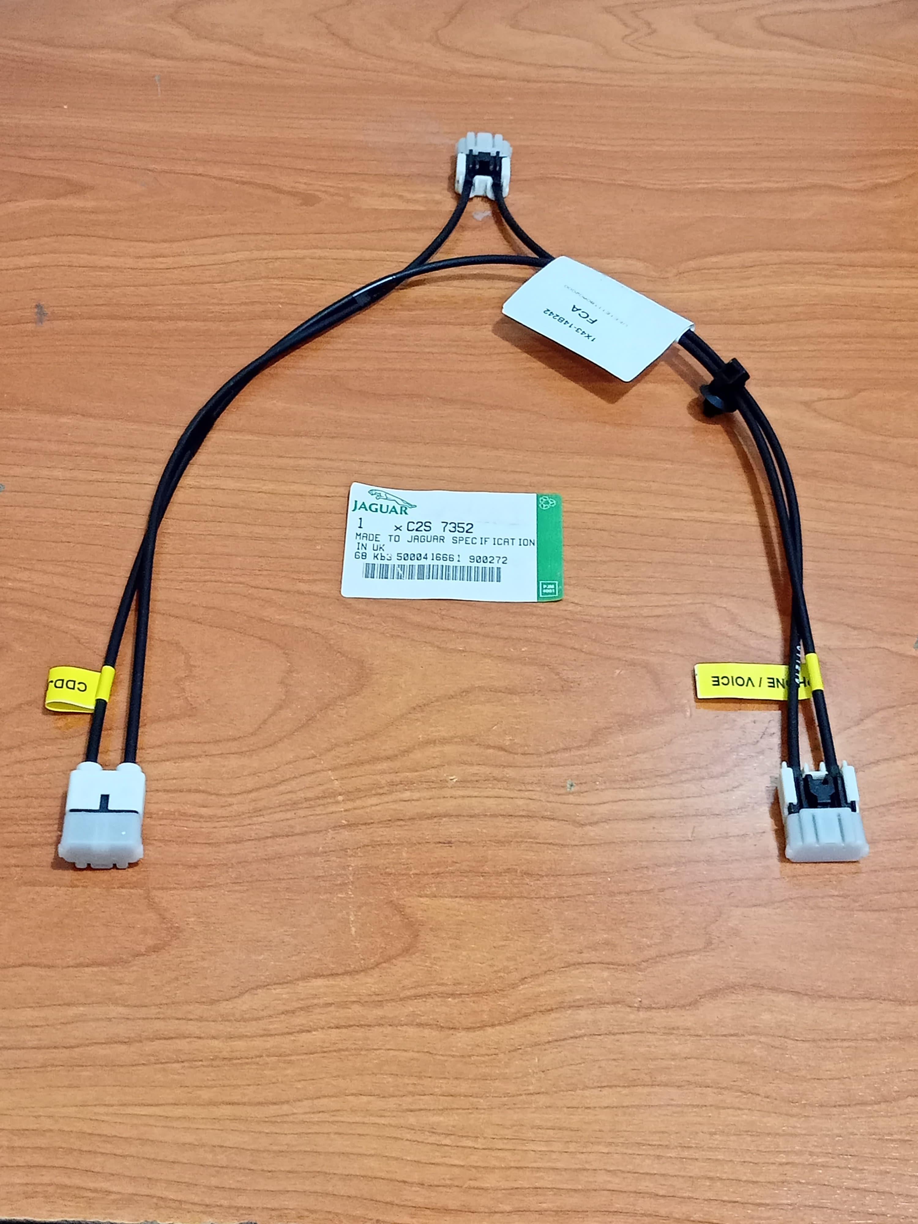 JAGUAR C2S7352 X-Type S-Type XJ CD Changer Audio System Fibre Optic Lead Cable