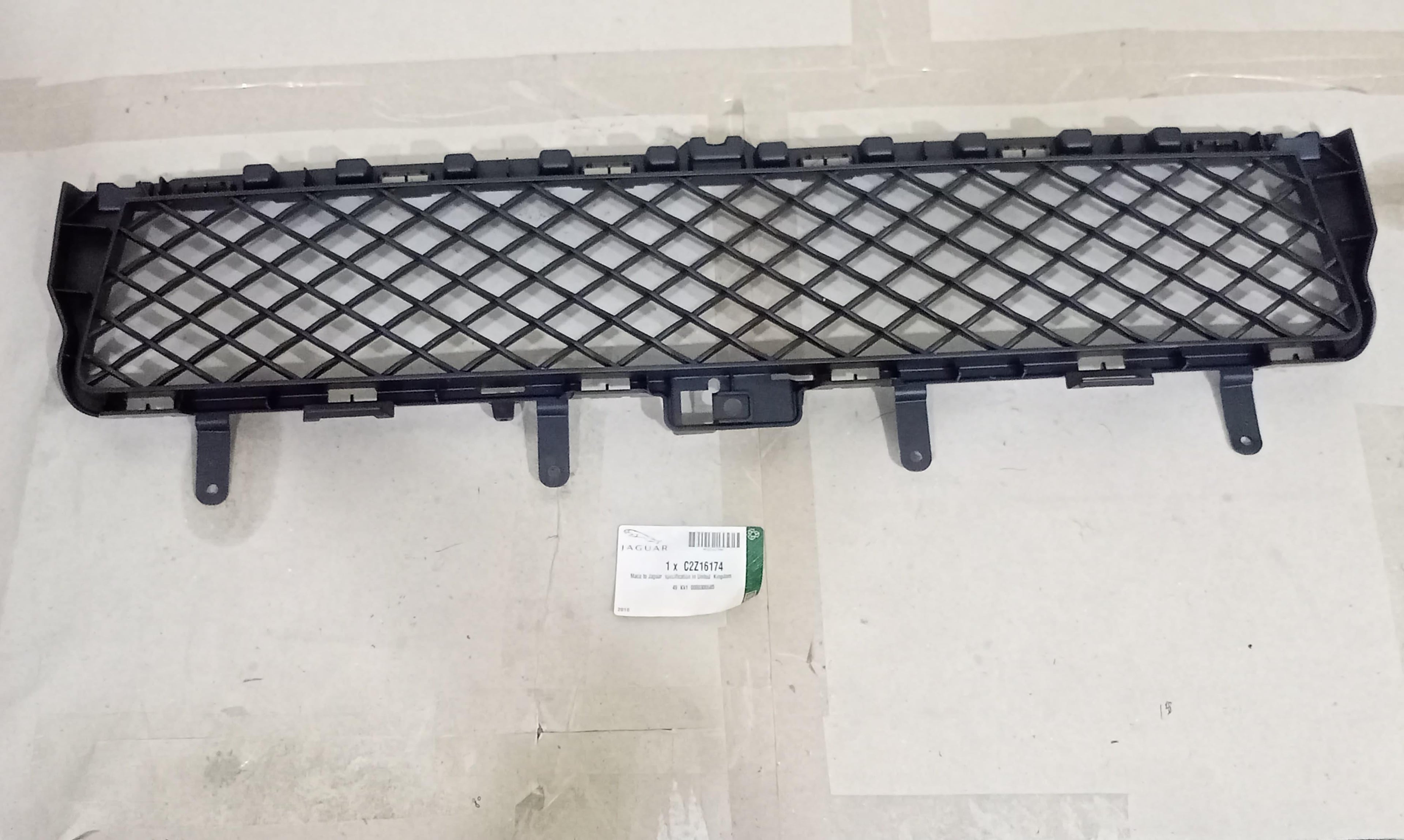 JAGUAR C2Z16174 XF X250 2009-2015 Front Radiator Grille Outer Chrome Bezel OEM