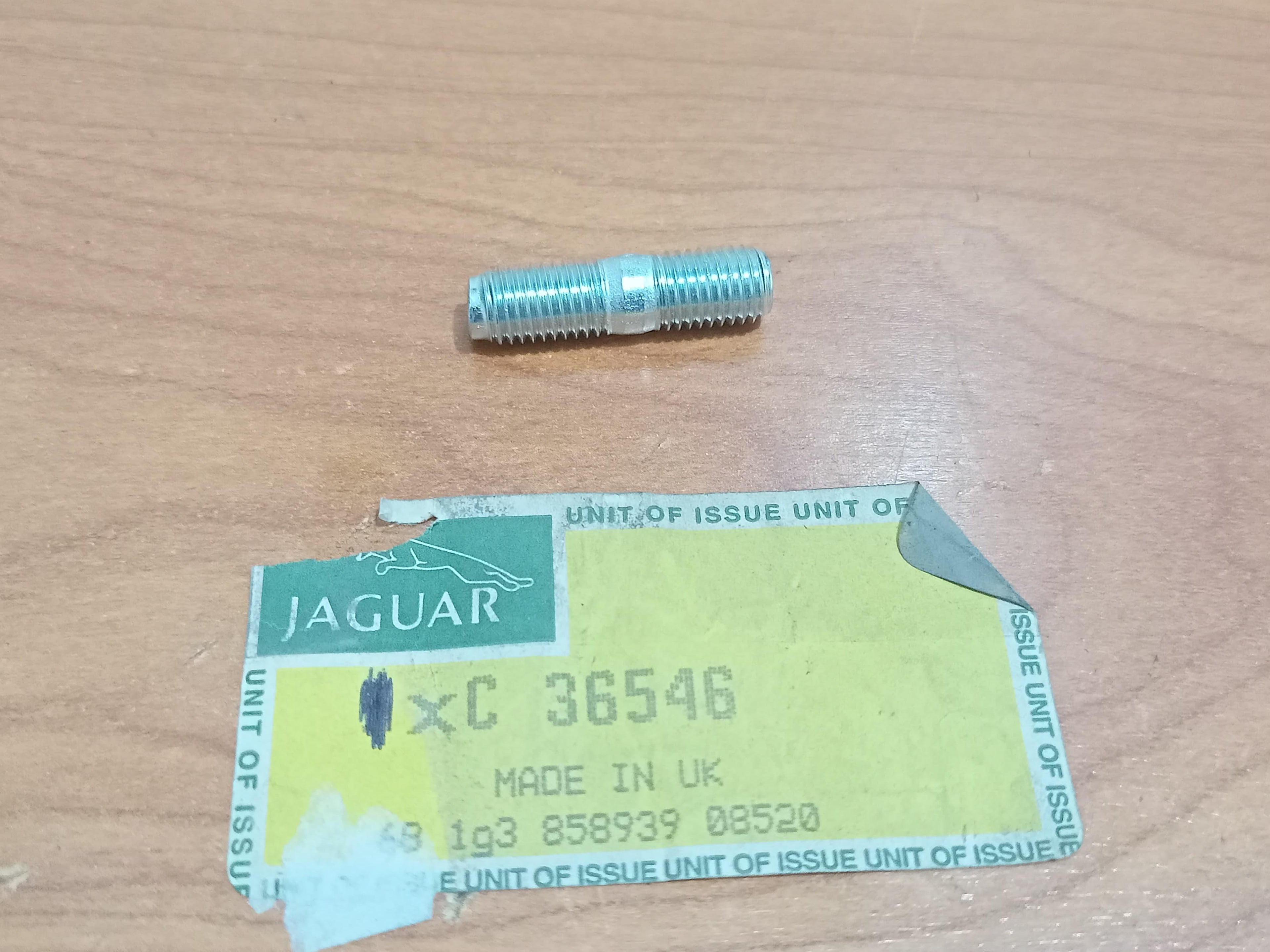 JAGUAR C36546 Series III Saloon 1979-1992 Intake Exhaust Manifold Mounting Stud