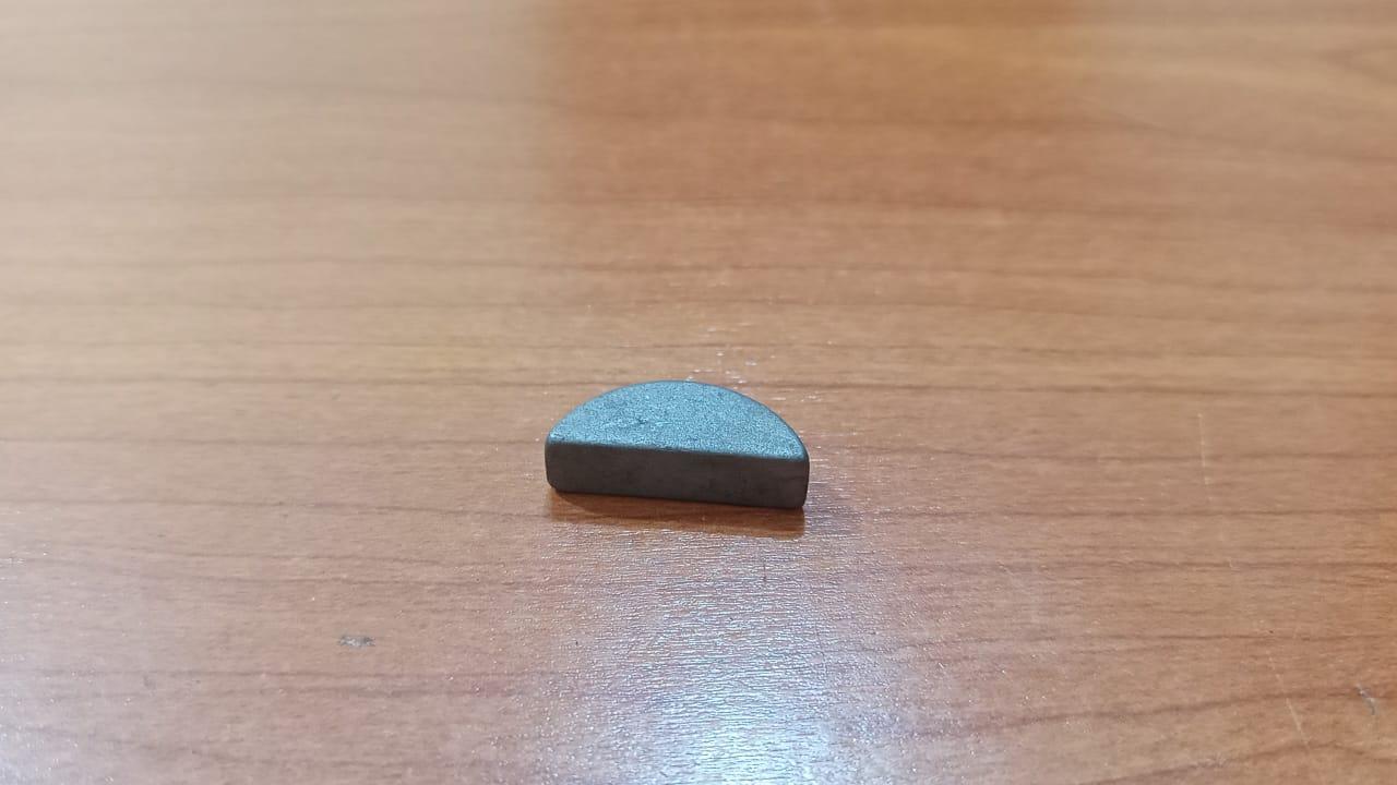 Land Rover ERR5215 Crankshaft Key Defender,Discovery,Range Rover 1990-2006
