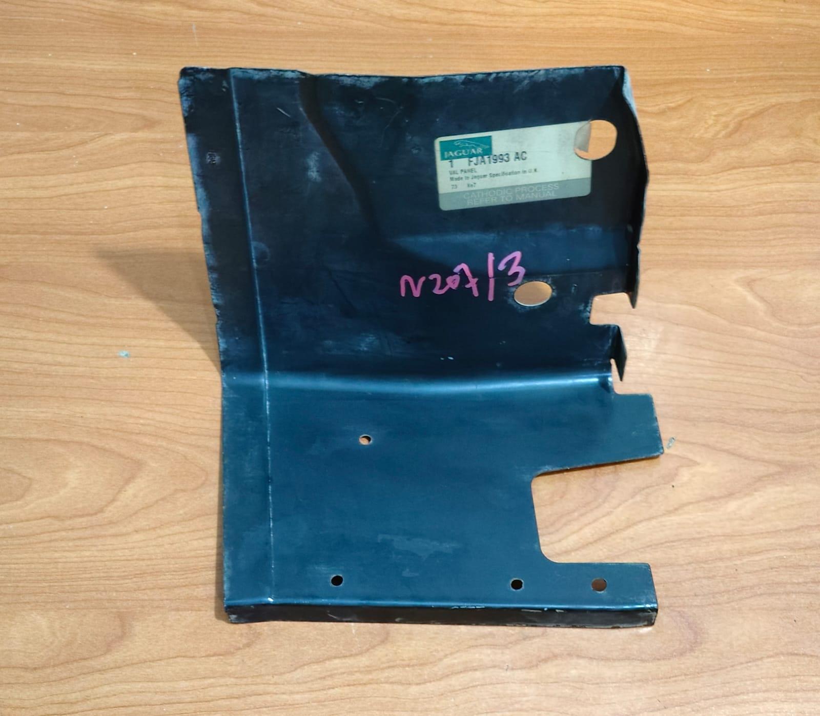 JAGUAR FJA1993AC XJ6 XJS XJ40 Front Bumper Lower Valance Air Dam Panel FJE1993AA