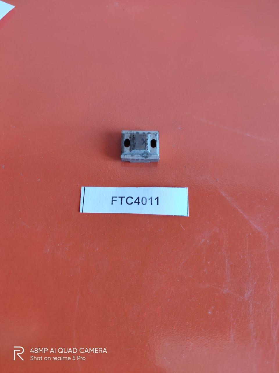 Land Rover FTC4011 Sync Shifting Plate Genuine Defender Discovery 1983-2016