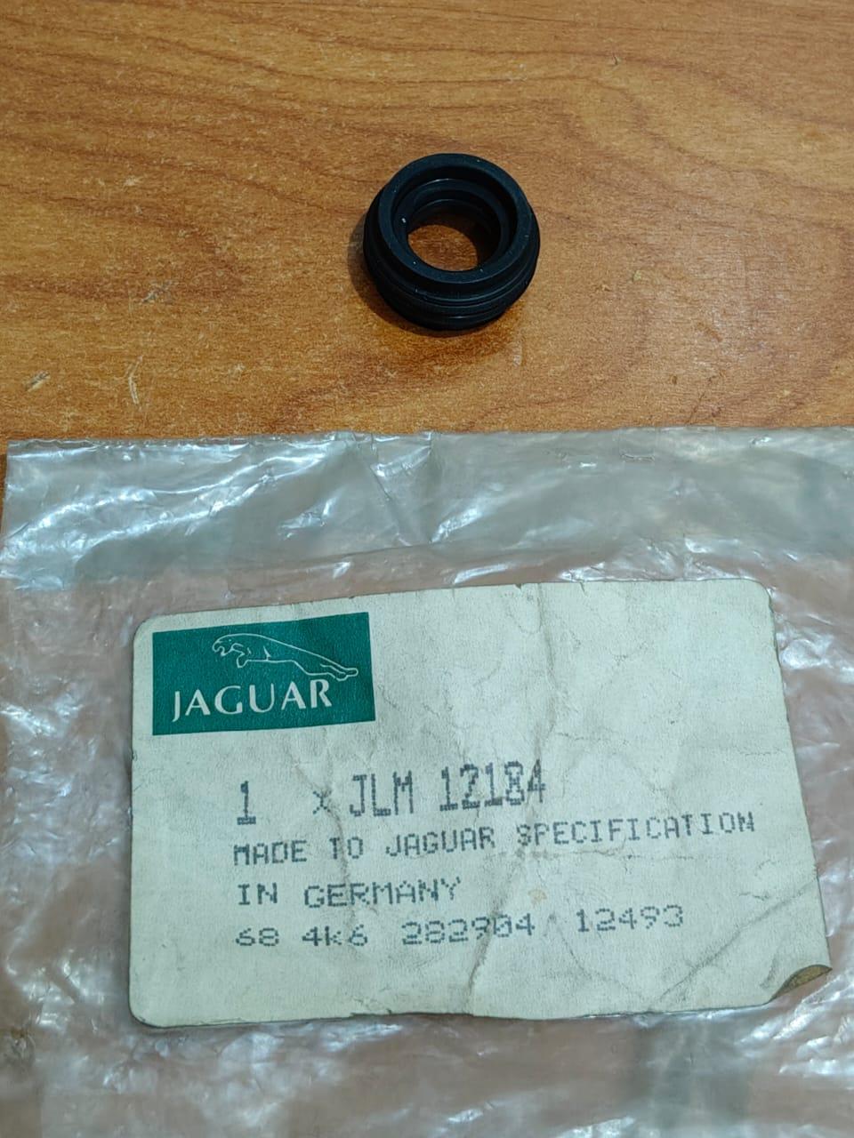 JAGUAR JLM12184 XK8 XKR 1997-2006 ZF Automatic Transmission Selector Shaft Seal