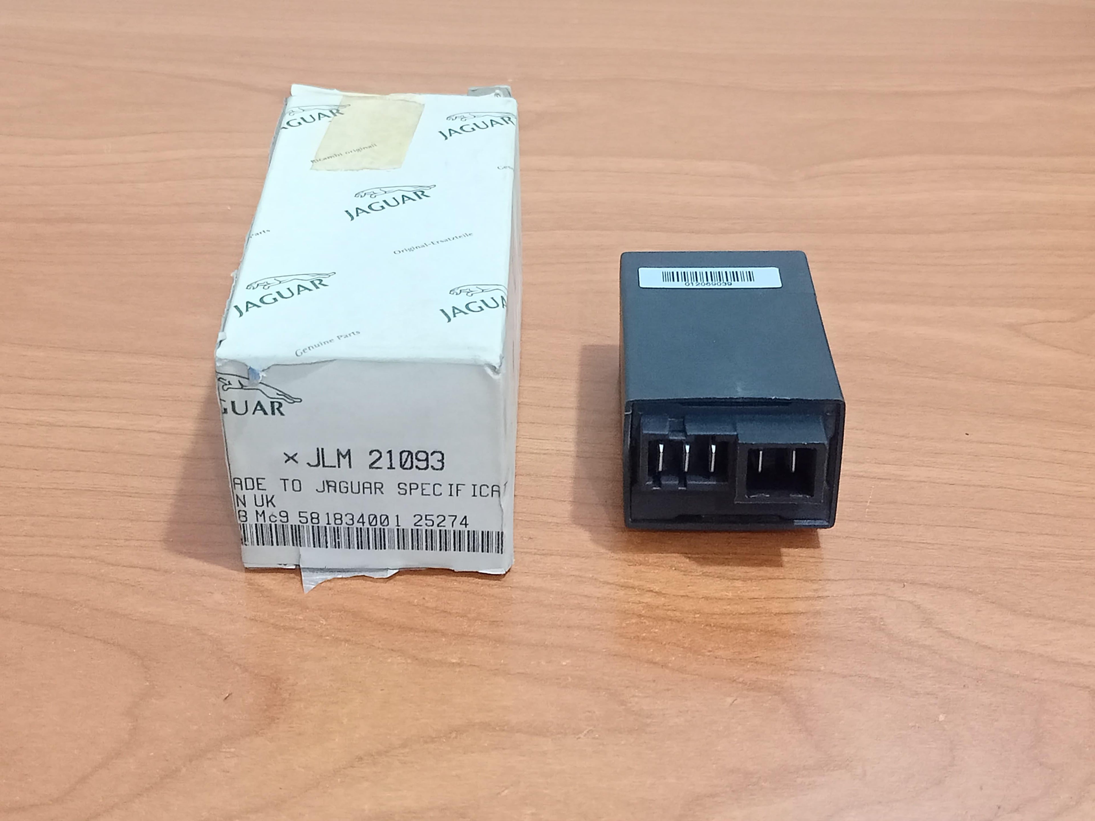 JAGUAR JLM21093 S-Type 1999-2008 Driver Door Electric Window Control Module ECU