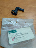 JAGUAR LNA7072AA XK8 XKR Front Windscreen Washer Tube Fluid Line Pipe Connector