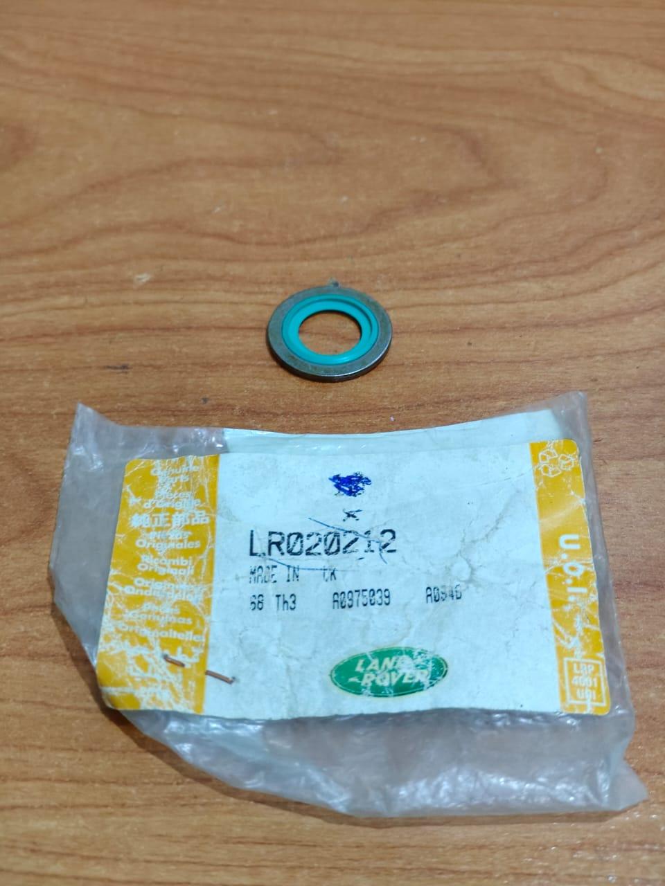 Land Rover LR020212 Washer Range Rover Freelander 2005-2016
