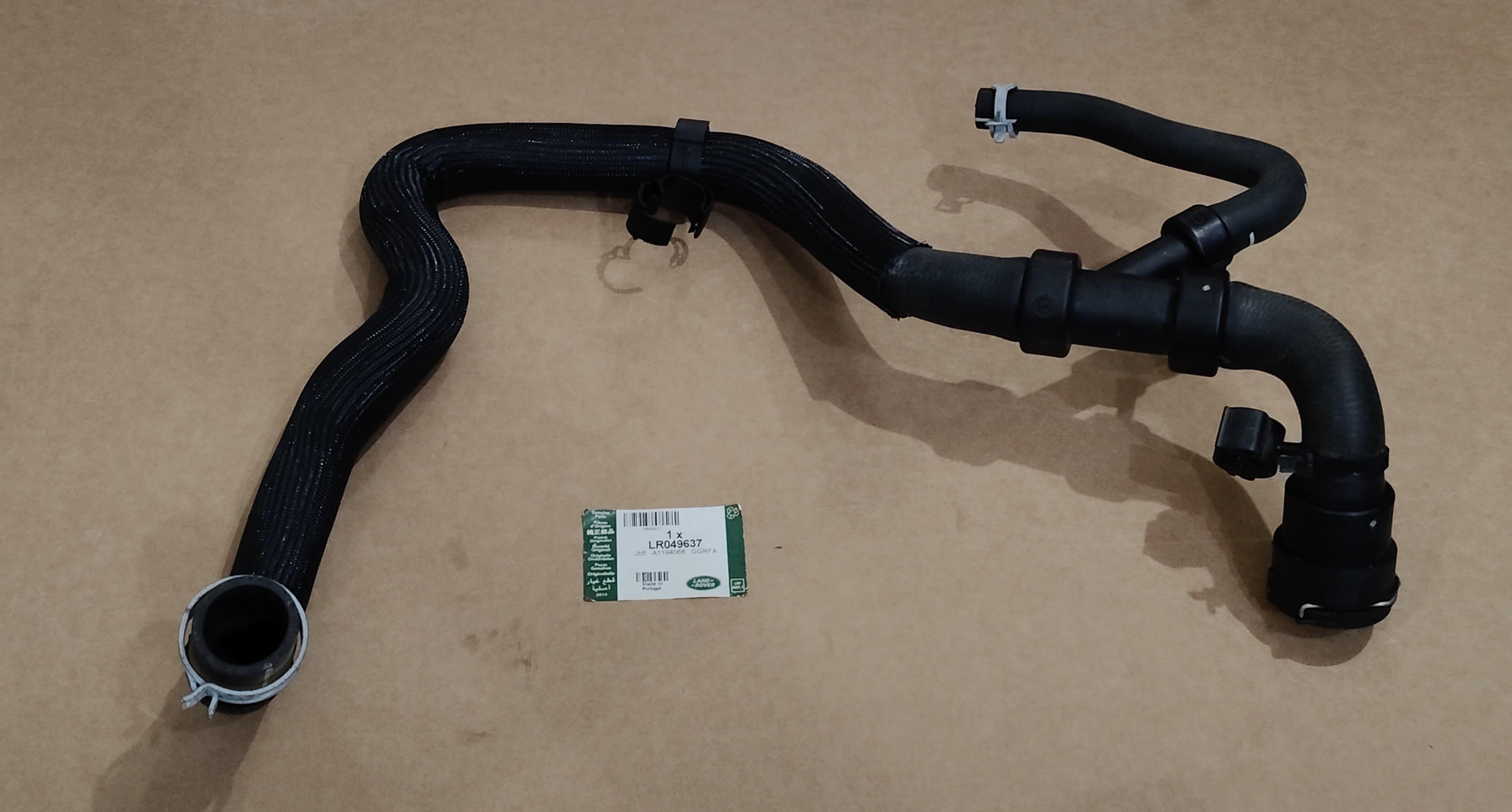 Land Rover LR094507 Lower Radiator Hose 2.0L Evoque,Discovery