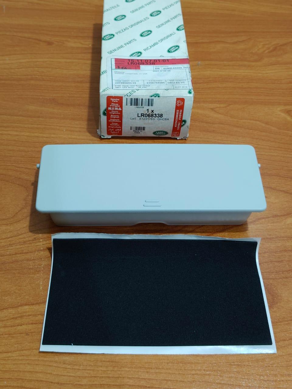Genuine Range Rover Evoque Sunglasses Holder Storage LR068338 Range Rover Evoque 2012-2019
