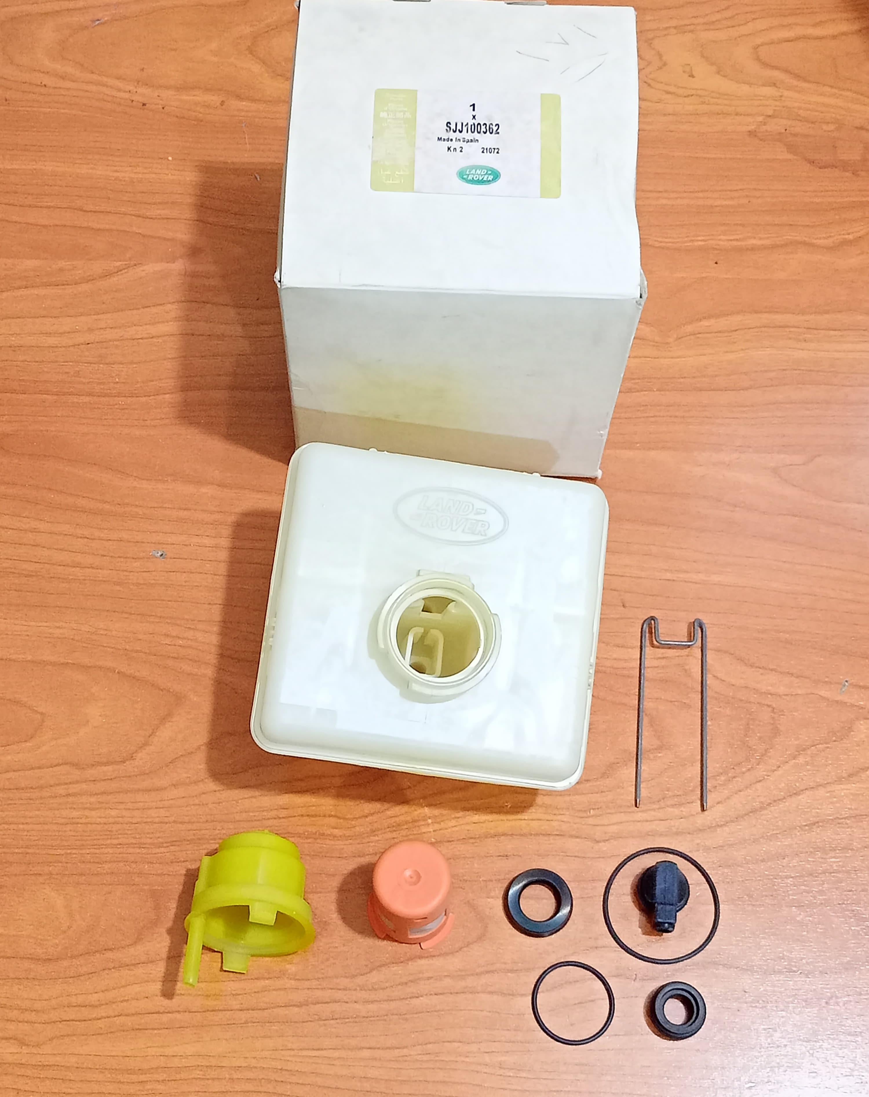 Land Rover Brake Master Cylinder Repair Kit SJJ100362 Discovery 2 1998-2004