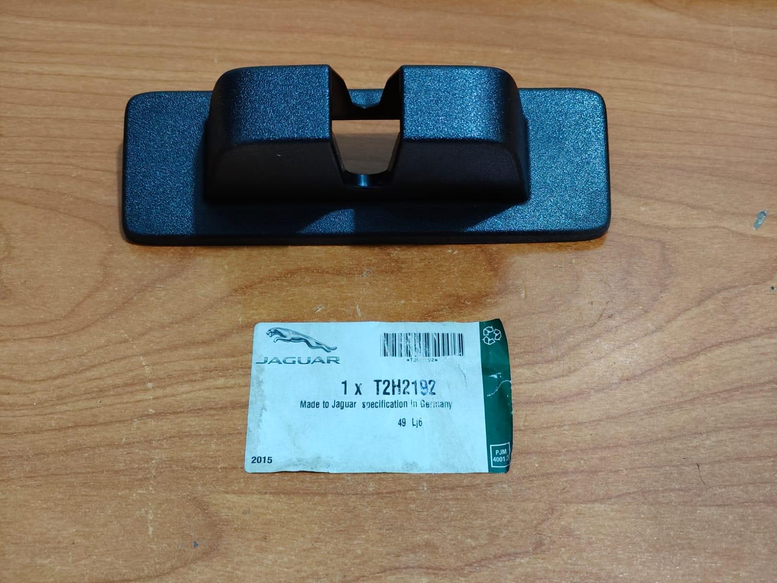 JAGUAR T2H2192 XE X760 Trunk Boot Lid Catch Lock Mechanism Plastic Cover Trim