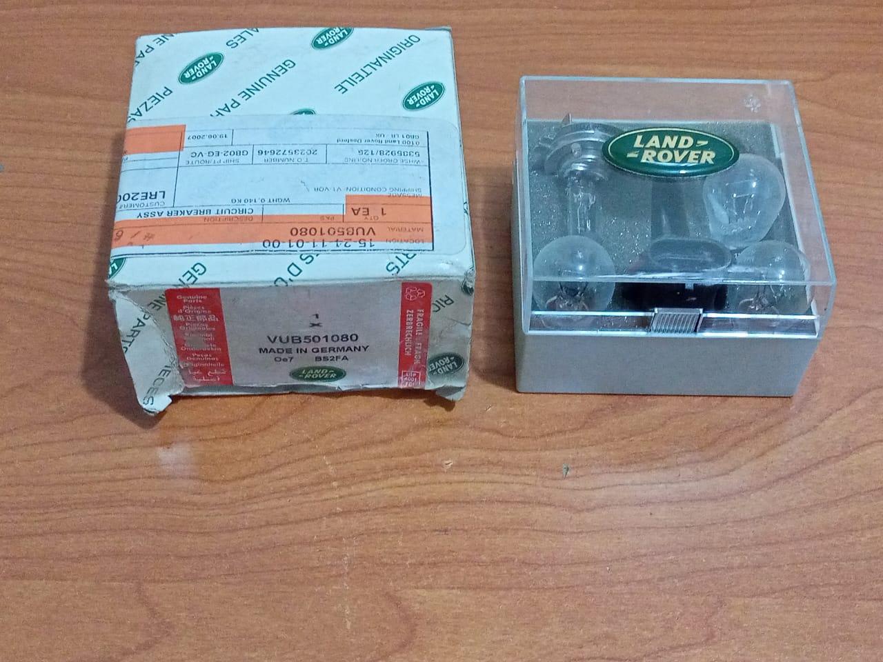 Land Rover VUB501080 Bulbs And Fuses Kit Defender Discovery 1990-2016