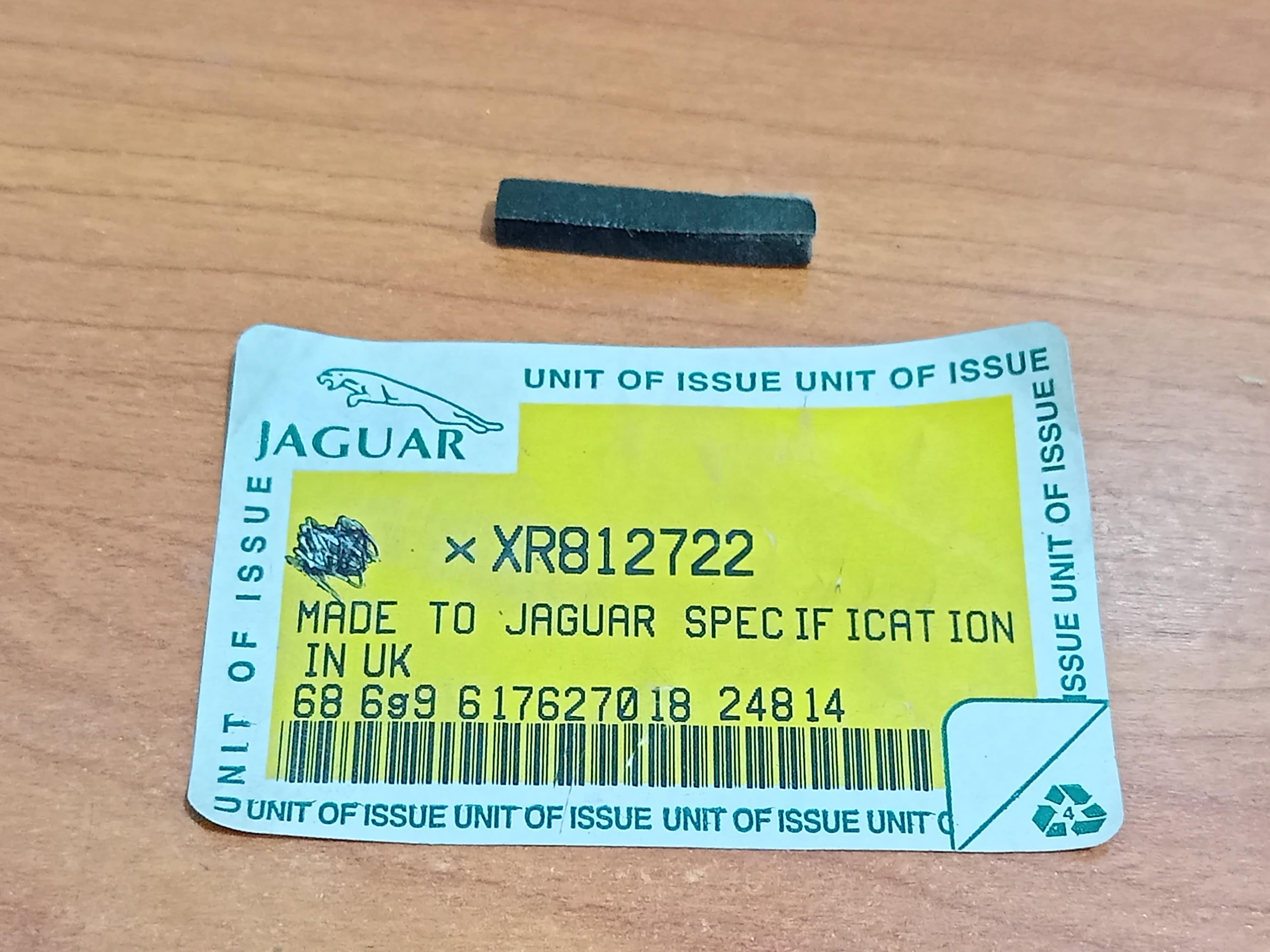 JAGUAR XR812722 S-Type Front Brake Caliper Pad Pin Anti Rattle Shorter Shims Pad