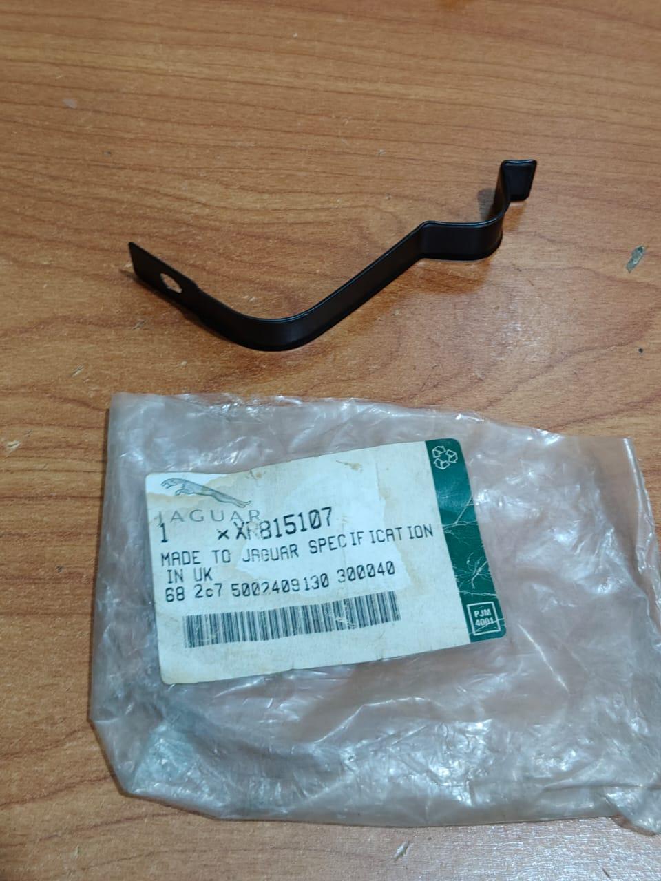JAGUAR XR815107 S-Type 1999-2008 Engine Bay Wiring Harness Plastic Cable Clip