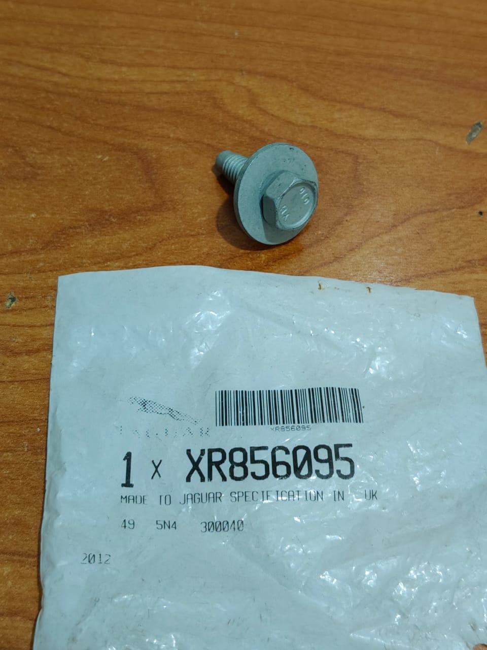 JAGUAR XR856095 S-Type Front Bumper Undertray Splash Shield Torx Screw Washer