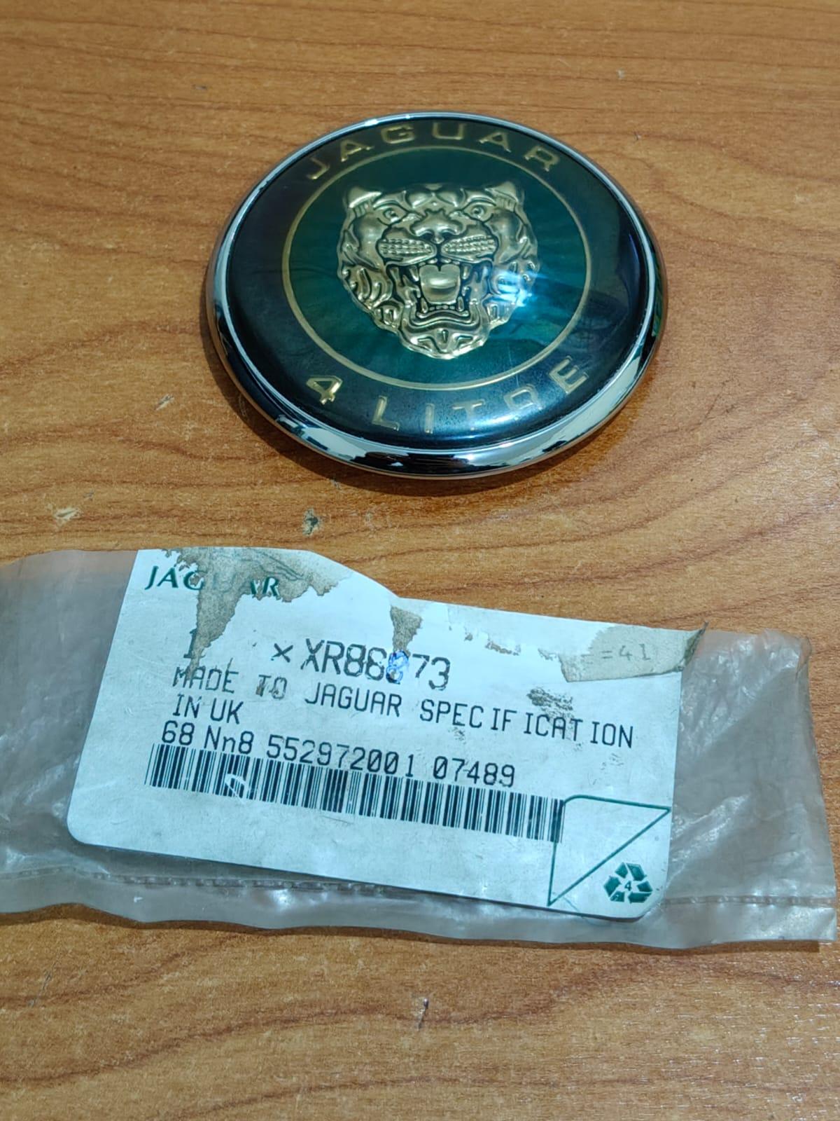 JAGUAR XR88873 S-Type Front Engine Bonnet Hood Growler Logo Emblem Badge Green